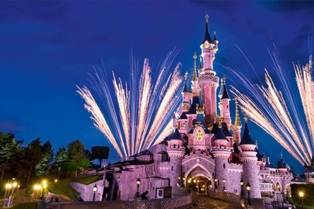 Le Splend'Id Disneyland Chessy  Exterior photo